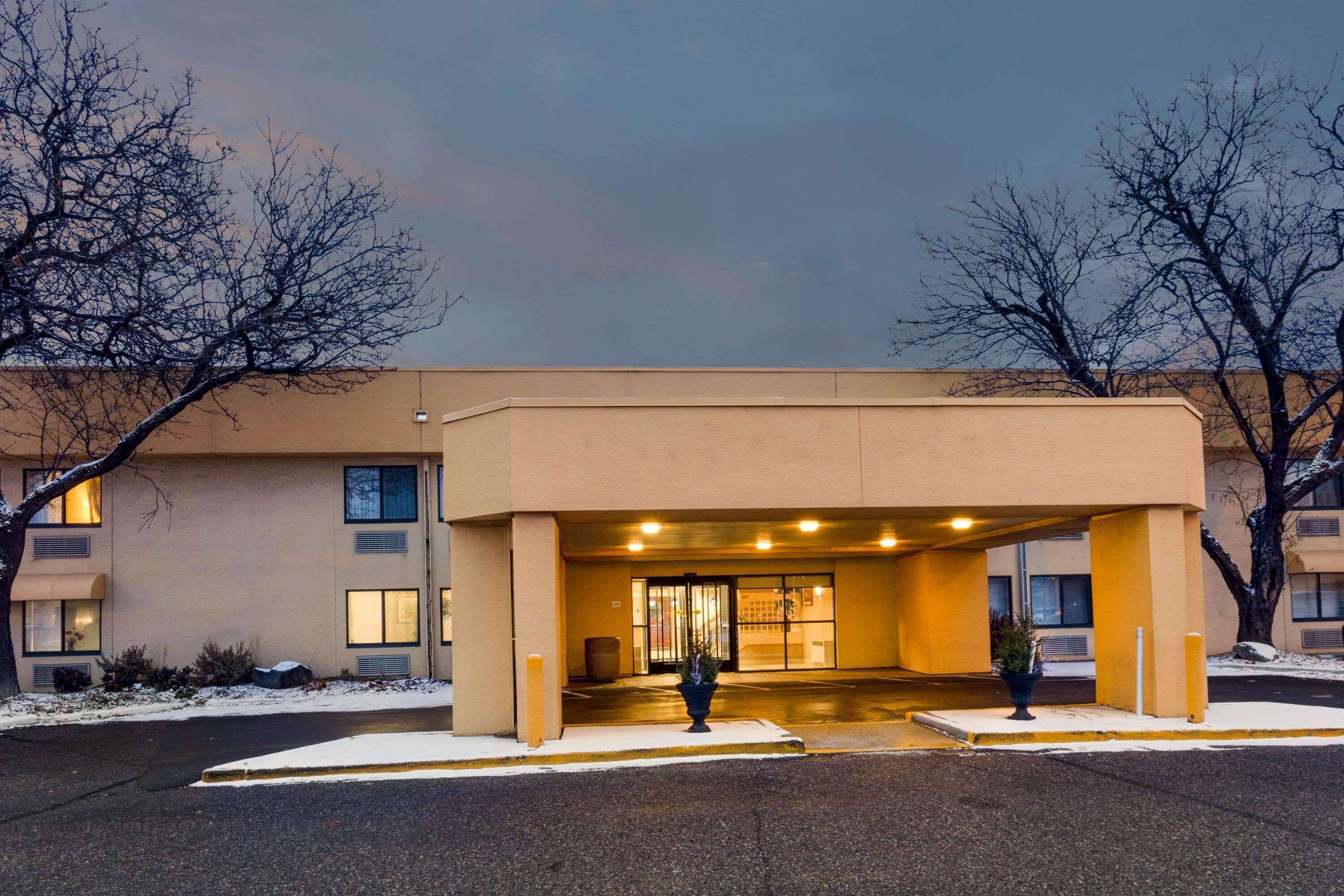 La Quinta Inn By Wyndham Minneapolis Airport Блумингтон Экстерьер фото