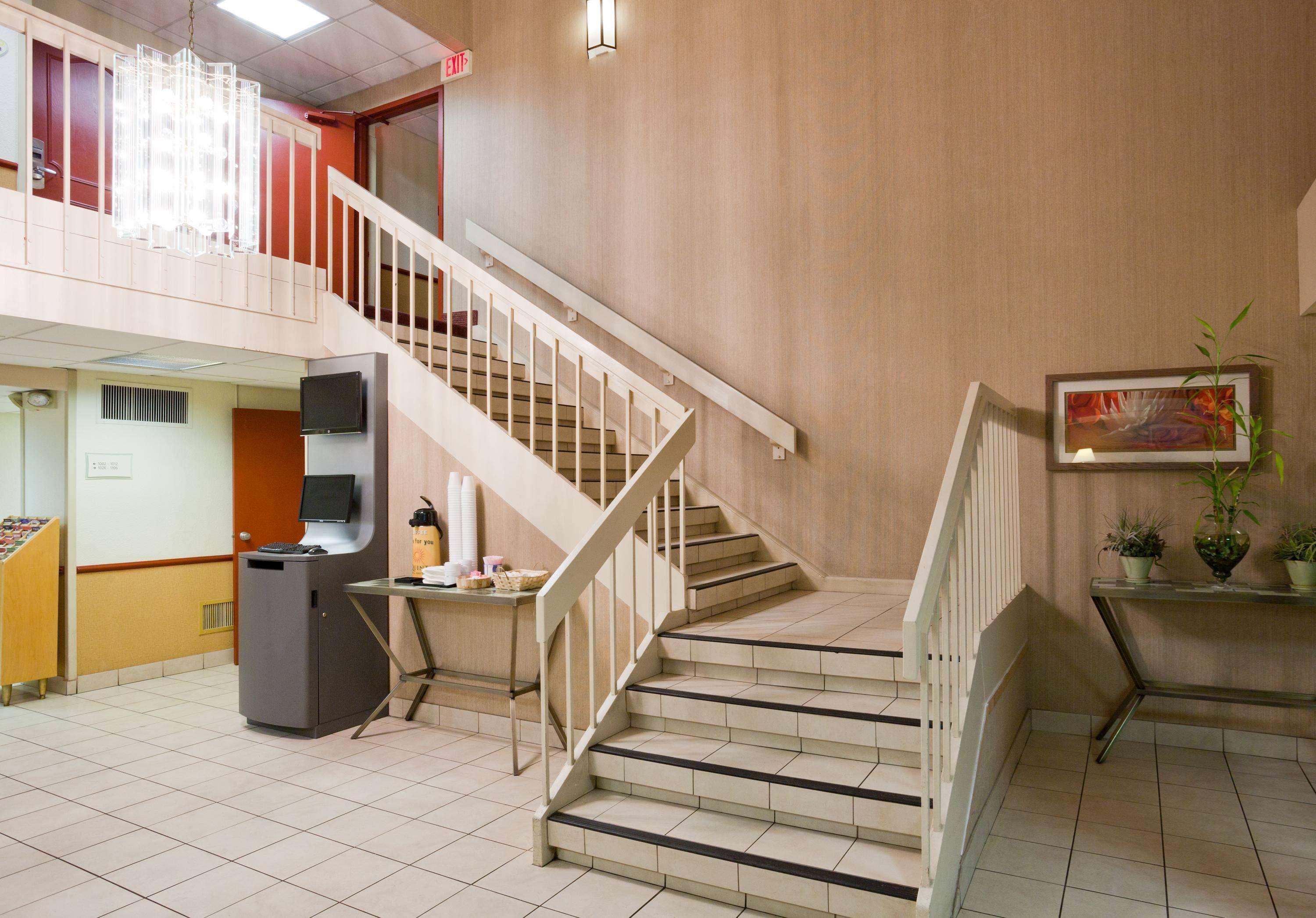 La Quinta Inn By Wyndham Minneapolis Airport Блумингтон Экстерьер фото